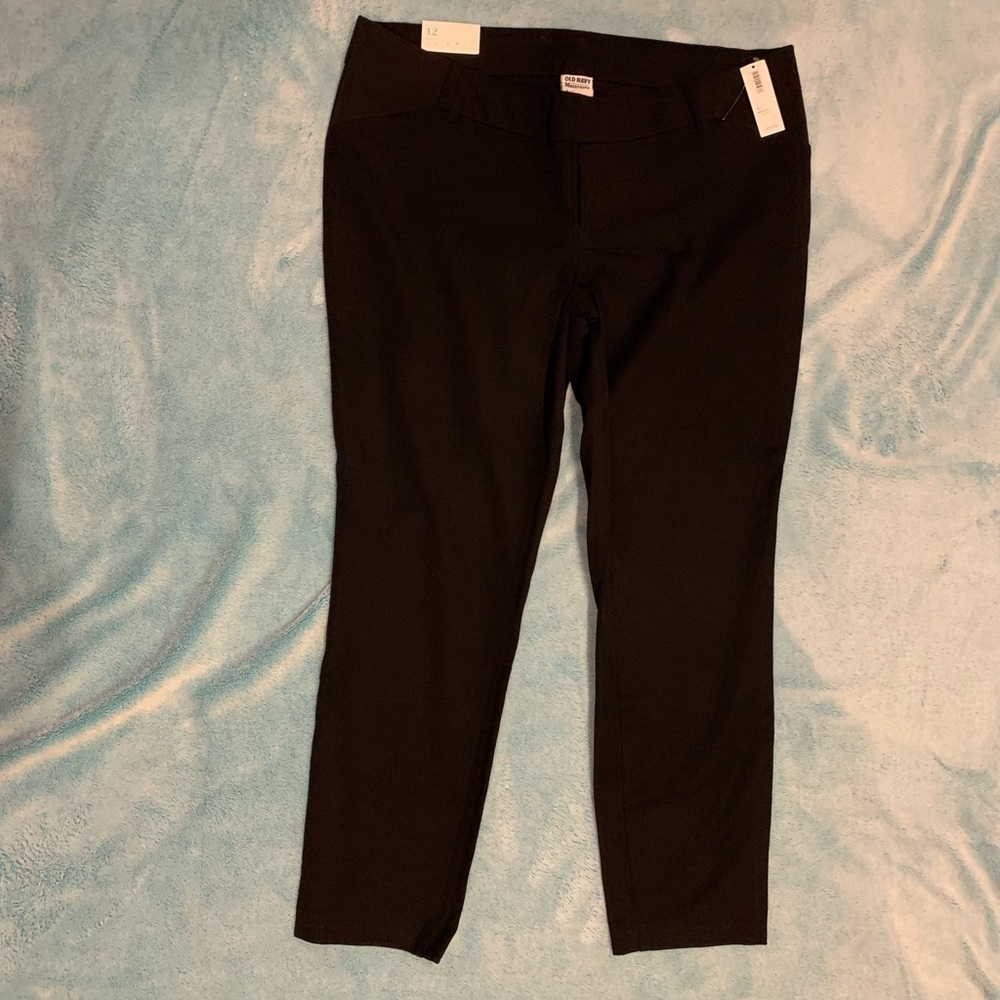 NWT Black Ankle Maternity Pants by Old Navy